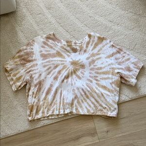 NWOT- Victoria’s Secret PINK Beige Tie Dye Crop Short Sleeve T-Shirt